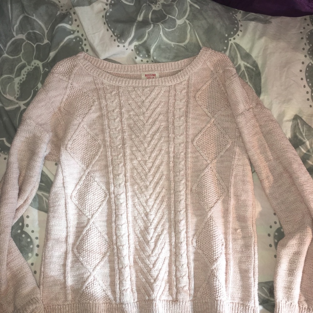 Light pink sweater